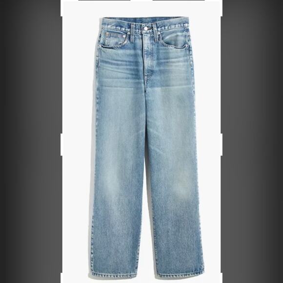 Rivet and Thread light wash wide leg jeans. - Picture 3 of 5